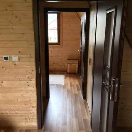 Family 山林小屋 Hrabušice